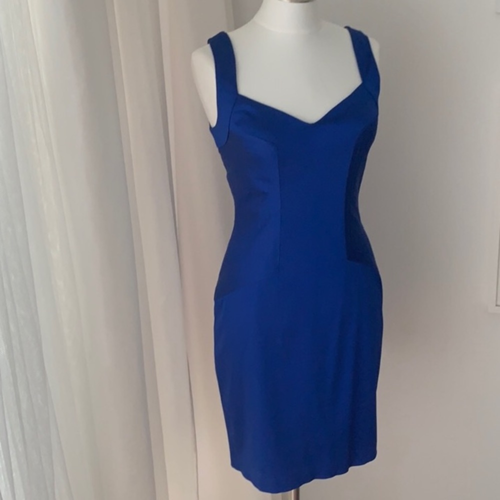 Aidon Mattox corset bodycon cobalt blue dress